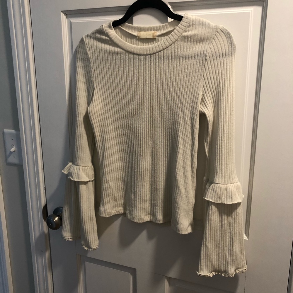 Like New- Altar’d State Bell Sleeve Gigi Top